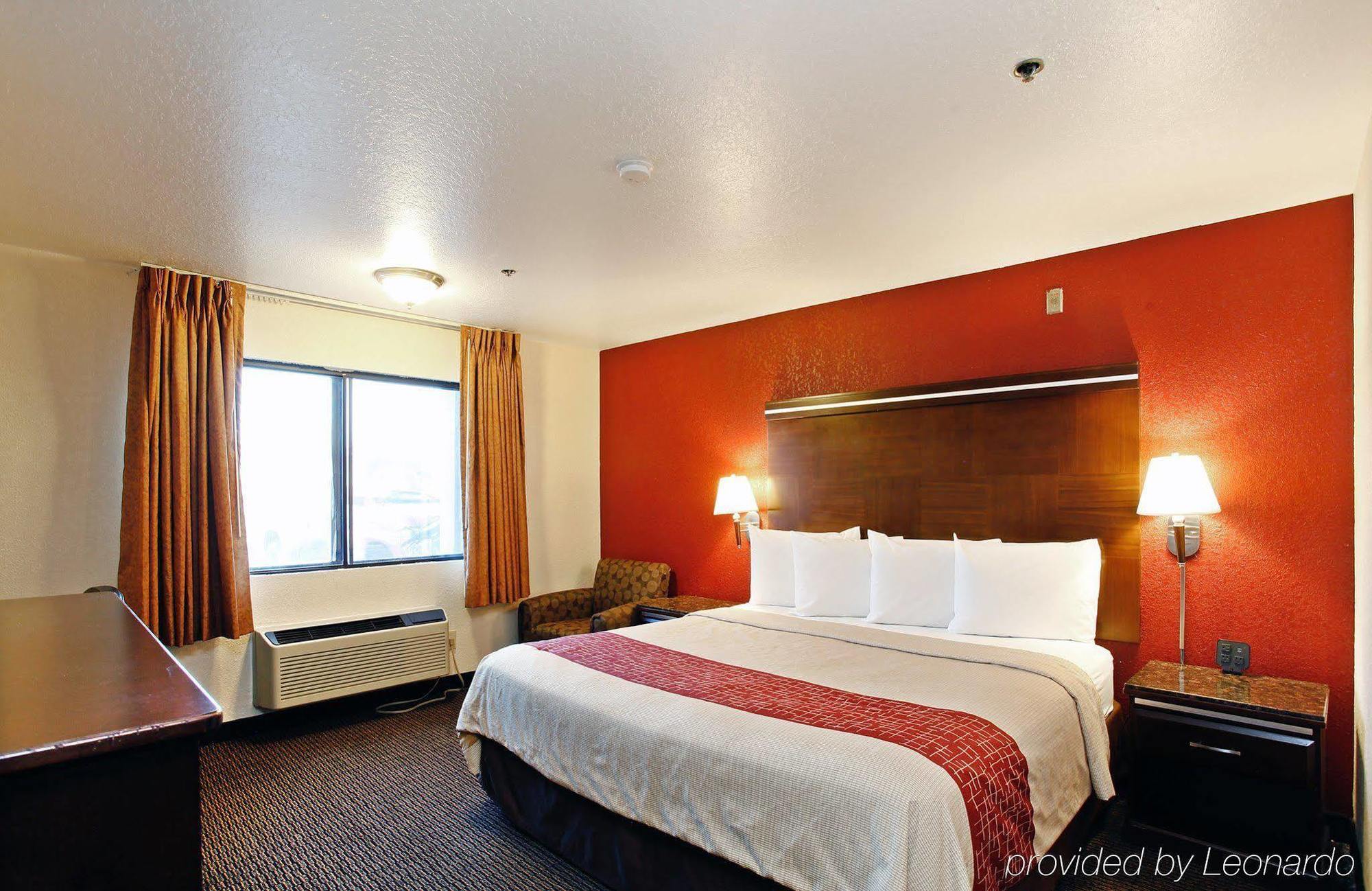 Ontario Airport Executive Inn Buitenkant foto