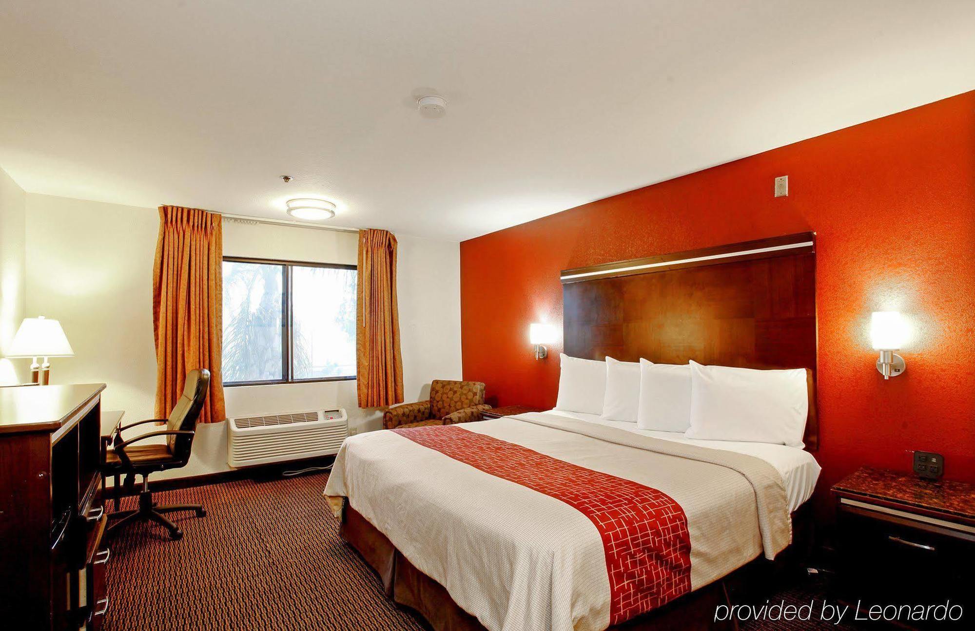 Ontario Airport Executive Inn Buitenkant foto