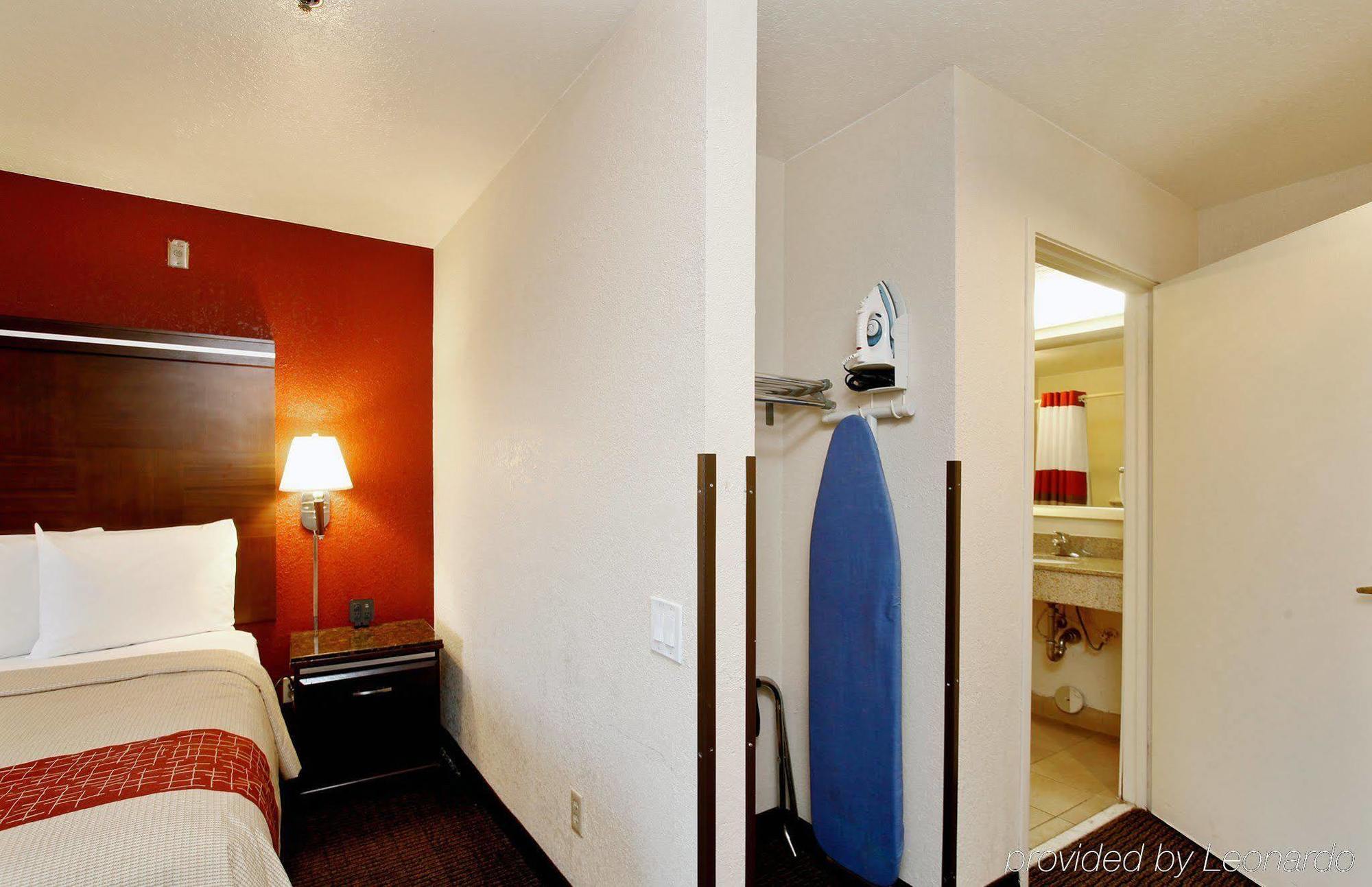 Ontario Airport Executive Inn Buitenkant foto